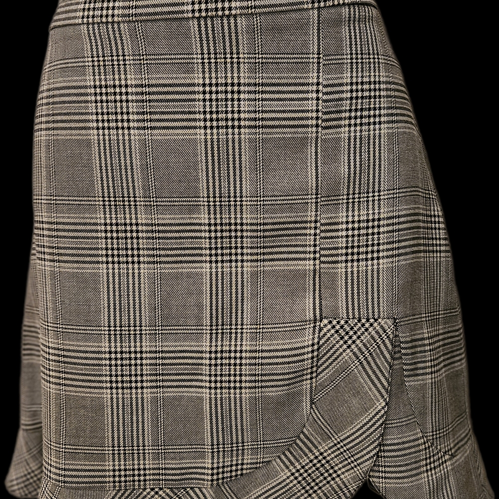 Zara Black and White Plaid A-Line Skirt